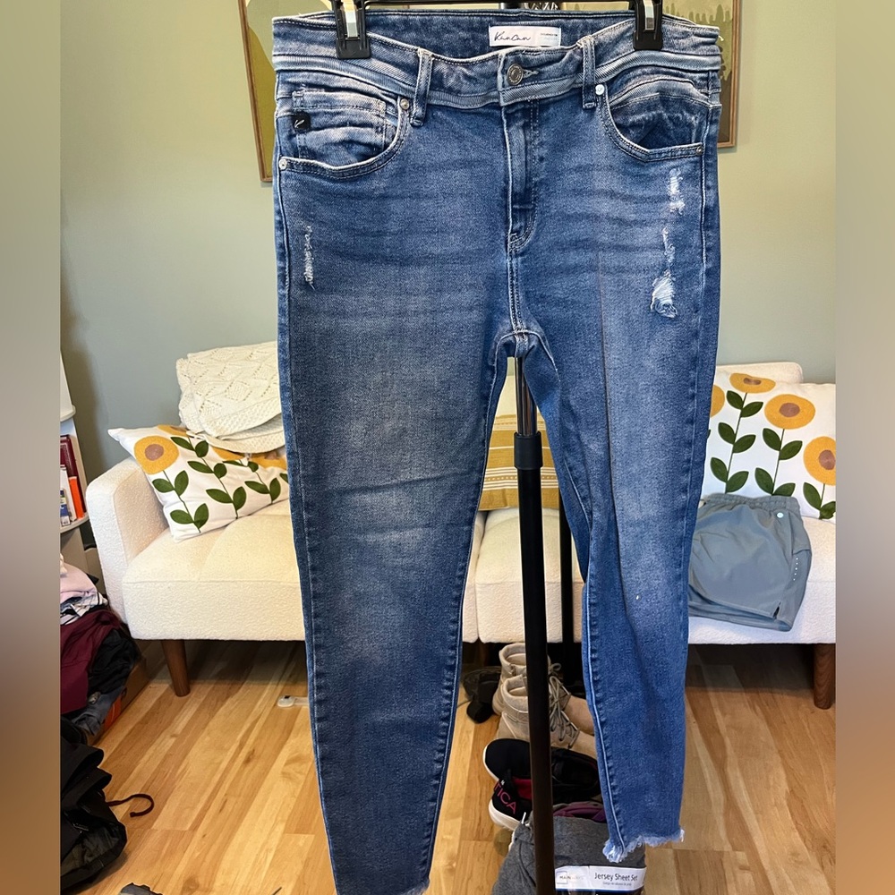 KanCan Distressed Slim Blue Jeans